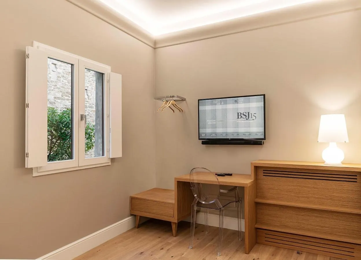 Bsj15-Borgo San Jacopo Room Floransa Konukevi